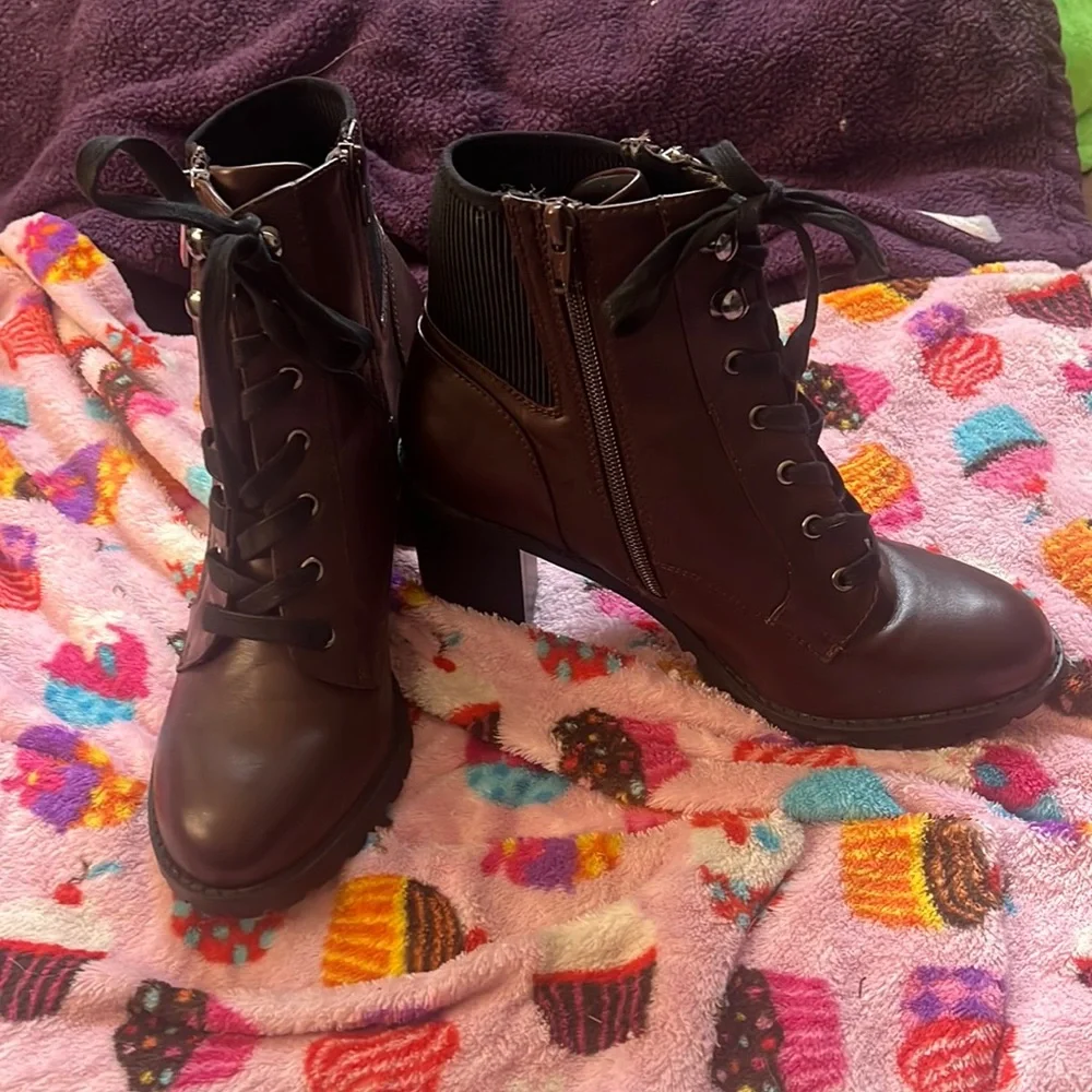 Simply Vera vera wang boots - Picture 1 of 9